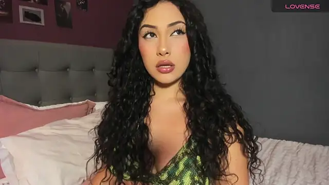 Charlotte james1 online show from 28, 5, 2026