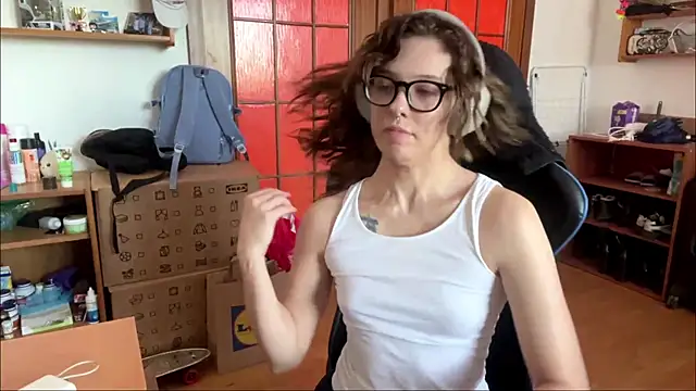 PillowPeachX online show from 13, 5, 2026