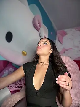 Abby--18 online show from 15, 4, 2026