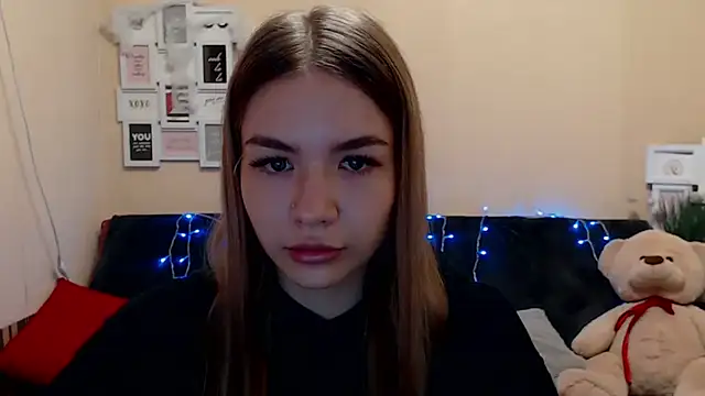 Snapshot of KaiTrum chatting on 4, 5, 2026 KaiTrum online show from 4, 5, 2026