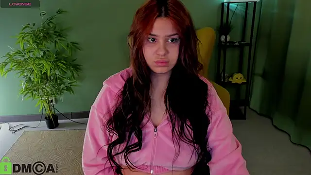 Snapshot of nicolewoss chatting on 14, 5, 2026 nicolewoss online show from 14, 5, 2026