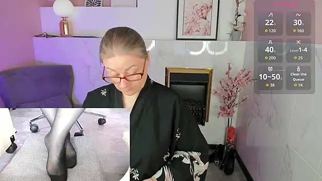 Snapshot of Alexandra_Kind chatting on 3, 7, 2026 Alexandra Kind online show from 3, 7, 2026