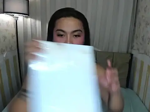 ErickaBigCock online show from 21, 6, 2026