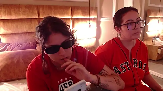 Snapshot of liaxxrose chatting on 21, 4, 2026 liaxxrose online show from 21, 4, 2026