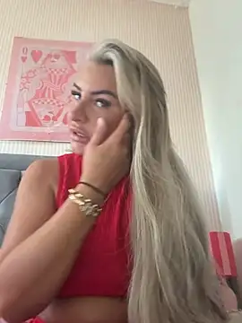 Naughtyhousewife x online show from 2, 7, 2026