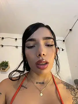Snapshot of milasantana_ chatting on 10, 7, 2026 milasantana online show from 10, 7, 2026