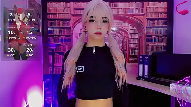 Snapshot of moon_sweet- chatting on 18, 4, 2026 moon sweet- online show from 18, 4, 2026