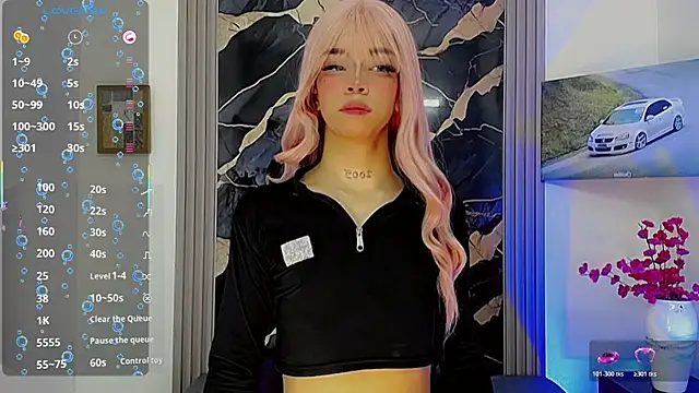 Snapshot of moon_sweet- chatting on 23, 4, 2026 moon sweet- online show from 23, 4, 2026