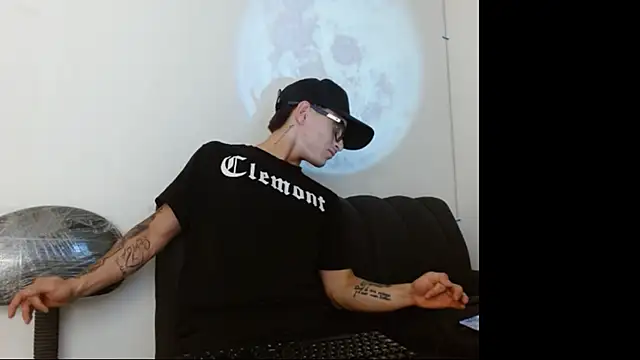 Zeusdark19 online show from 20, 5, 2026