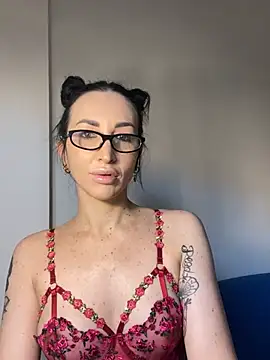   AngelikaAngel   online show from 19, 4, 2026