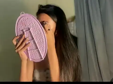 Snapshot of imyourcheska chatting on 21, 5, 2026 imyourcheska online show from 21, 5, 2026