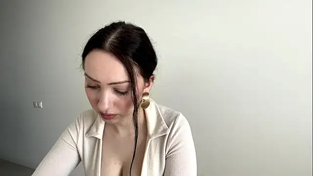 Snapshot of Meow_Alika chatting on 11, 6, 2026 Meow Alika online show from 11, 6, 2026