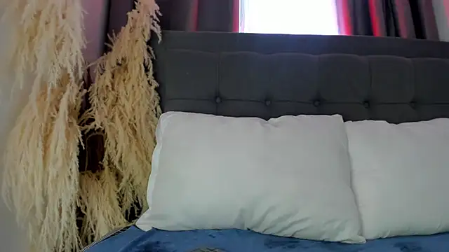 Snapshot of hanna-baker01 chatting on 25, 5, 2026 hanna-baker01 online show from 25, 5, 2026