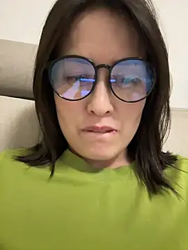 Snapshot of Faye-baby chatting on 7, 5, 2026 Faye-baby online show from 7, 5, 2026