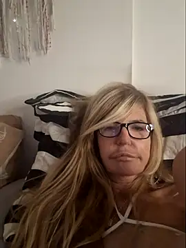 Marianne10 online show from 6, 5, 2026