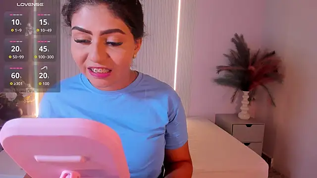 LucyWild8 online show from 6, 7, 2026
