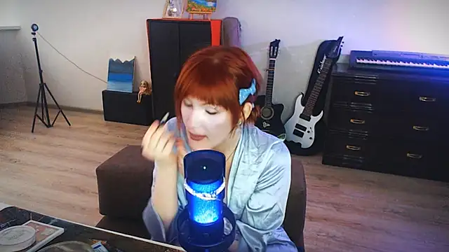 ConchitaMesser online show from 24, 4, 2026