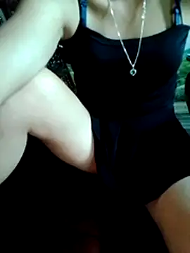 Snapshot of Zara-Lina chatting on 5, 6, 2026 Zara-Lina online show from 5, 6, 2026