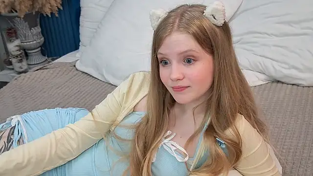 Snapshot of LilianHowards chatting on 5, 7, 2026 LilianHowards online show from 5, 7, 2026