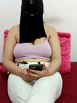 Youmy love26 online show from 20, 4, 2026