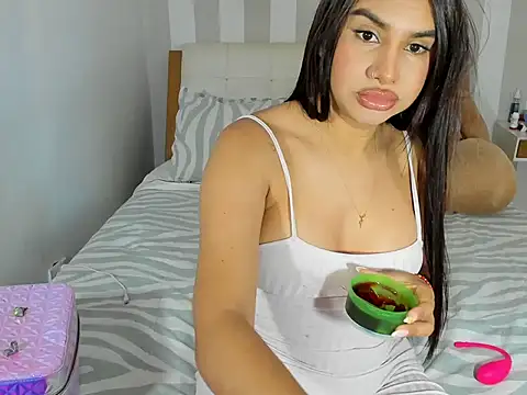 Snapshot of Amber_Peiige chatting on 3, 5, 2026 Amber Peiige online show from 3, 5, 2026