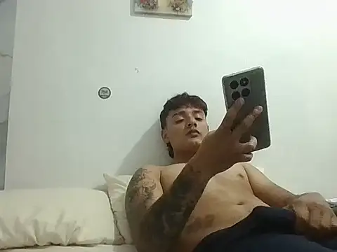 Cassius44 online show from 17, 4, 2026