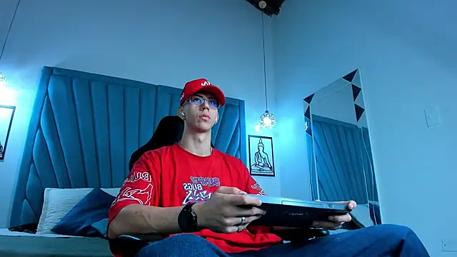 OliverThompsonJS online show from 20, 6, 2026