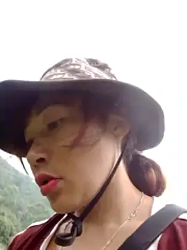 Snapshot of Tieuthu2 chatting on 21, 4, 2026 Tieuthu2 online show from 21, 4, 2026