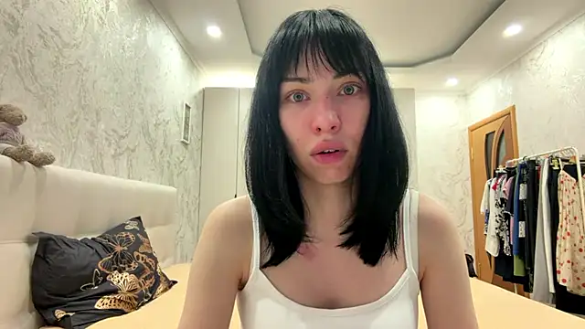 Snapshot of LuisaAlconcel chatting on 24, 5, 2026 LuisaAlconcel online show from 24, 5, 2026