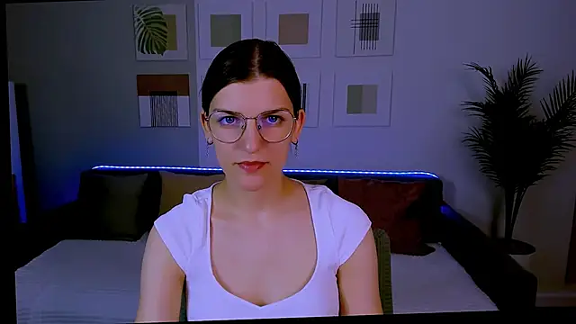 AnnaThorne online show from 2, 5, 2026