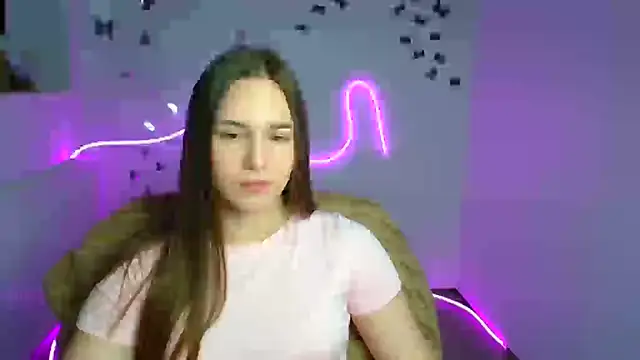 Snapshot of Kyara_ra chatting on 18, 7, 2026 Kyara ra online show from 18, 7, 2026