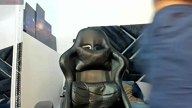 Snapshot of Jayden_VanceJS chatting on 25, 4, 2026 Jayden VanceJS online show from 25, 4, 2026