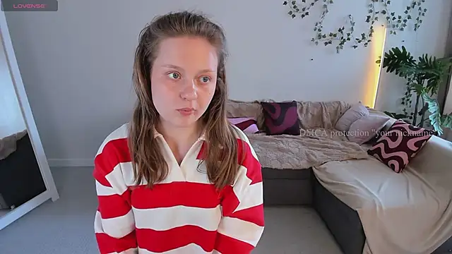 Snapshot of French_Fry chatting on 22, 4, 2026 French Fry online show from 22, 4, 2026
