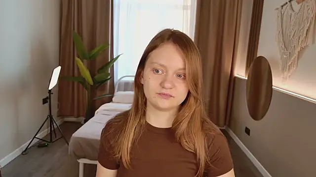 Snapshot of French_Fry chatting on 12, 6, 2026 French Fry online show from 12, 6, 2026