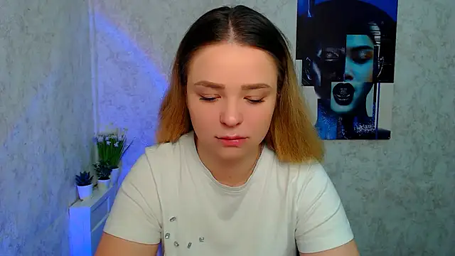 NicoleAura online show from 13, 5, 2026