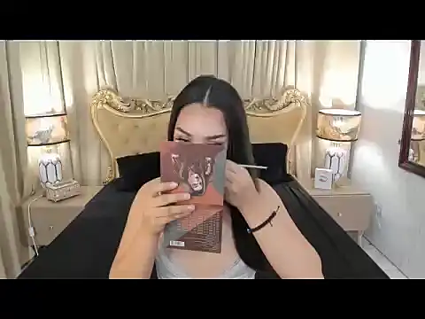 OliviaRoxy online show from 7, 5, 2026