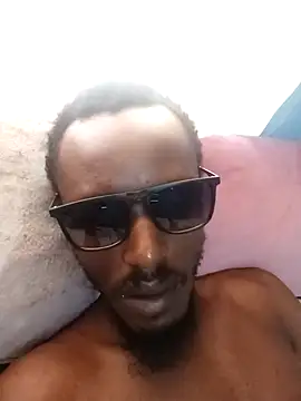 HookupDoCToR1 online show from 18, 4, 2026