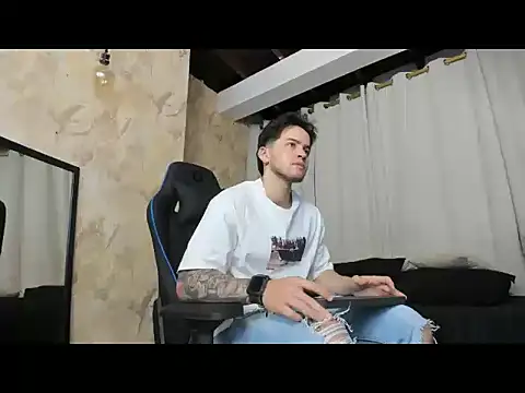 RONNY COLTON online show from 19, 5, 2026