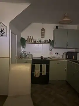 anal-bitch84 online show from 22, 4, 2026