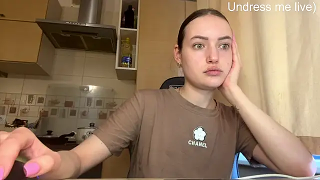 Snapshot of Lisanta chatting on 24, 5, 2026 Lisanta online show from 24, 5, 2026