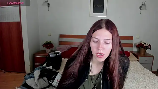 MaryRapunzel online show from 29, 4, 2026