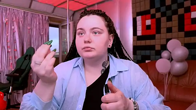 CatherineClaire online show from 17, 6, 2026