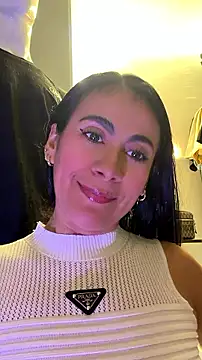 Laia Hills online show from 4, 8, 2026
