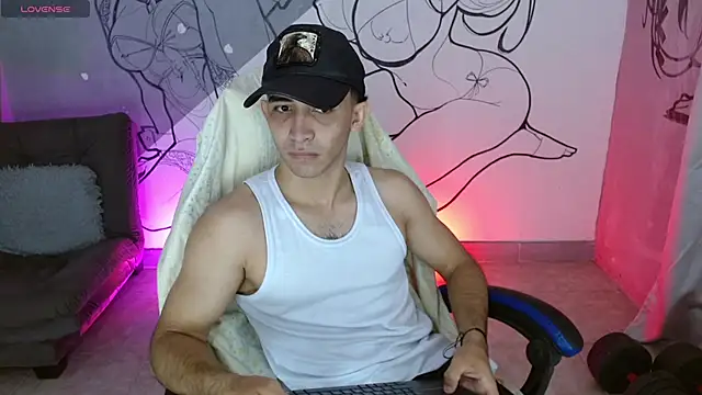 caius bigcock1 online show from 27, 5, 2026