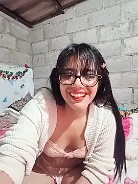 Snapshot of Dayii_sweet chatting on 4, 6, 2026 Dayii sweet online show from 4, 6, 2026