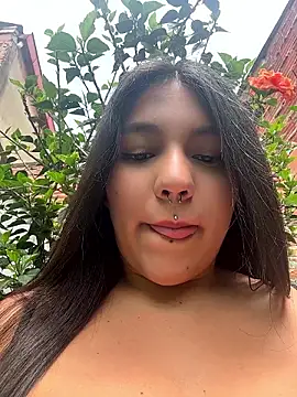 emily gv1 online show from 13, 7, 2026