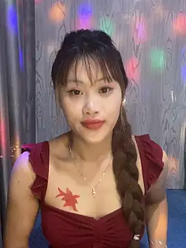 Ly-sexyy online show from 25, 4, 2026