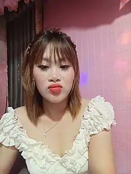 Ly-sexyy online show from 6, 7, 2026