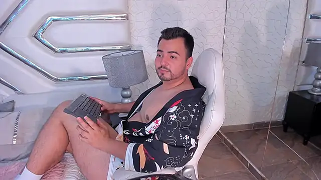 MaximoFerrer online show from 25, 4, 2026