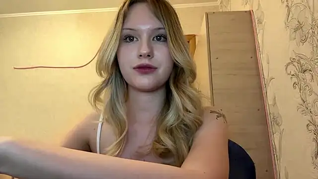 HoneyBlink online show from 28, 4, 2026